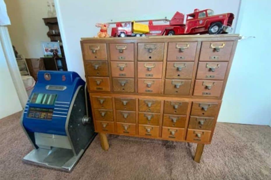 Estate Sale - Seal Beach, CA April 14th - April 15th 2023