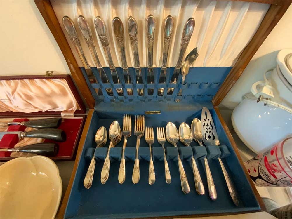 Estate Sale - West Garden Grove, CA October 25rth - October 26th 2024