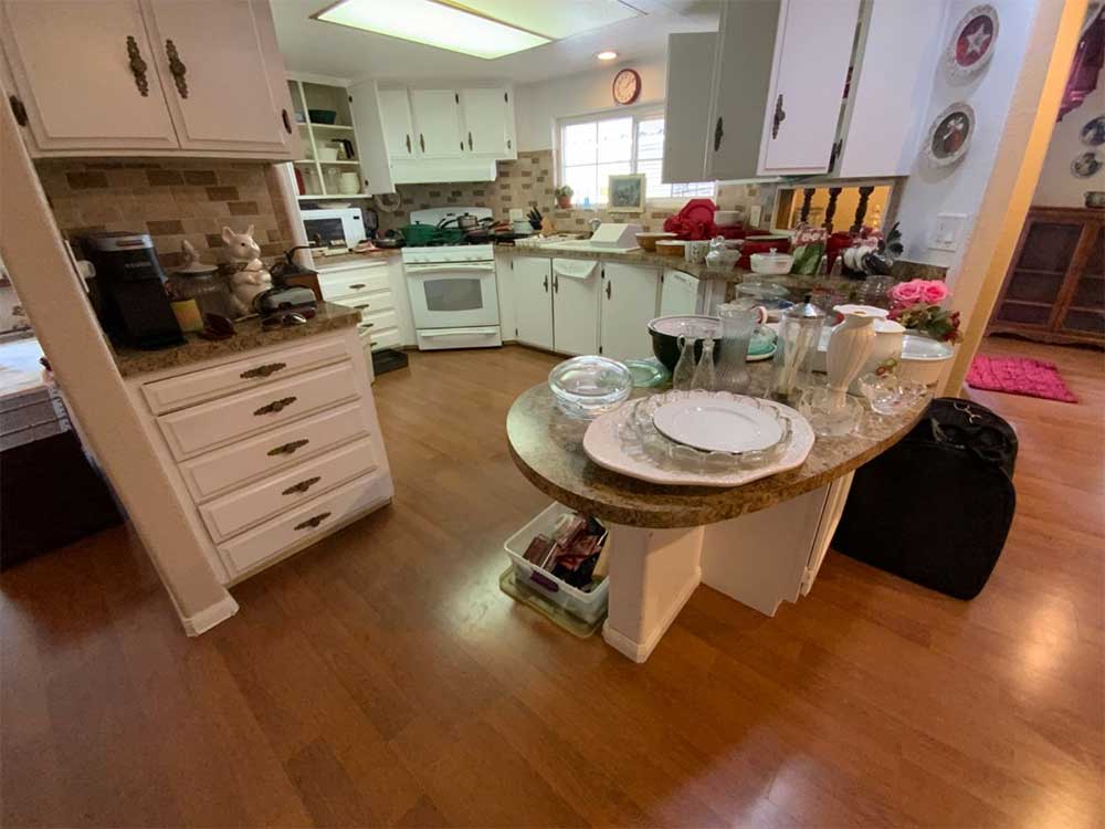 Estate Sale - Buena Park, CA March 21st - March 22nd 2025
