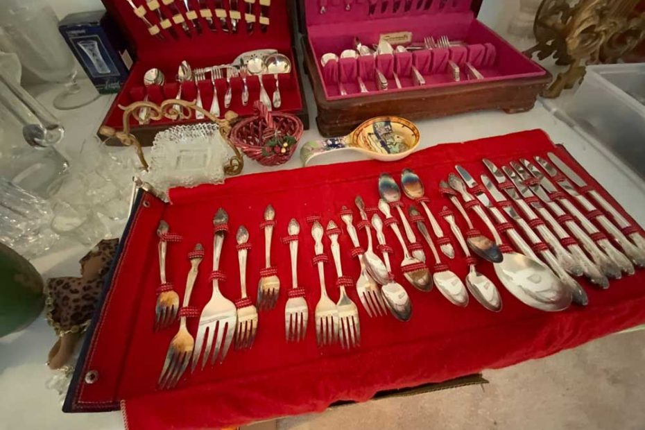 Estate Sale - Seal Beach, CA March 27th - March 29th 2025