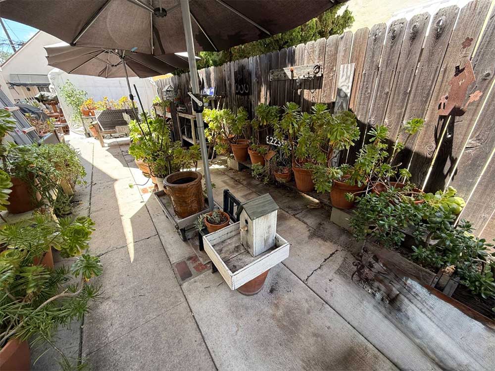 Estate Sale - Long Beach, CA May 23rd - May 24th 2025